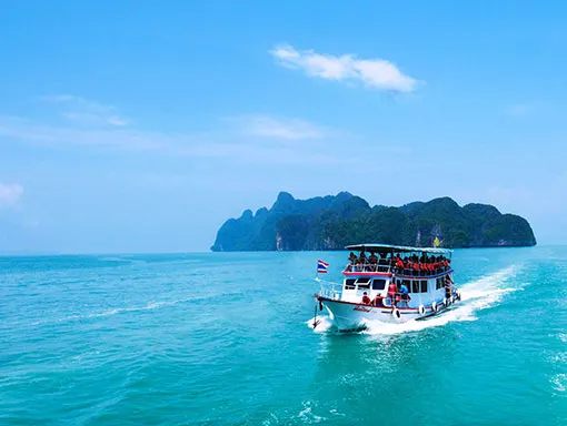 https://unsplash.com/@bergeryap87