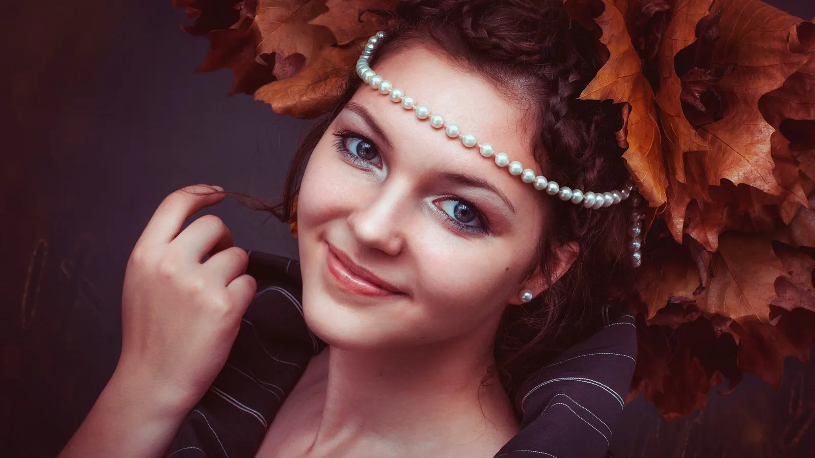 Fashion8