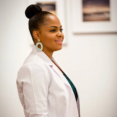 Dr. Jenifer Olivia